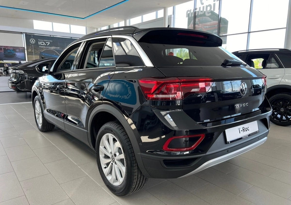 Volkswagen T-Roc cena 136900 przebieg: 5, rok produkcji 2024 z Ulanów małe 37